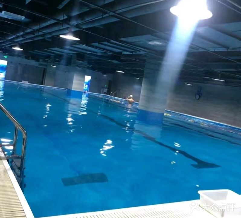 天弘游泳健身