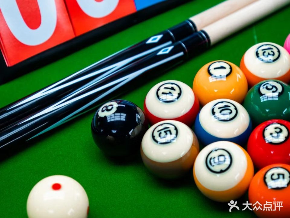 黄金9台球俱乐部