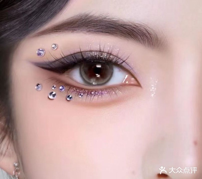 喜上眉梢美学馆