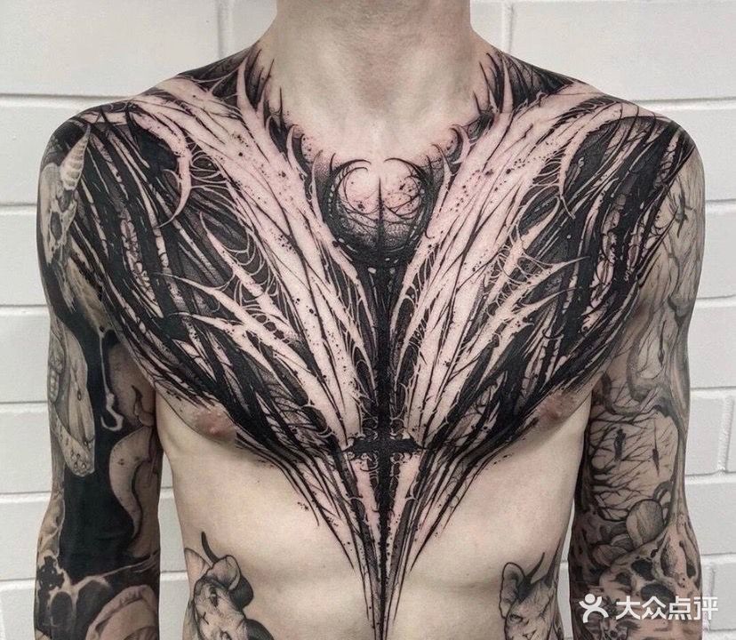 针惜刺青·高端纹身名店Customized