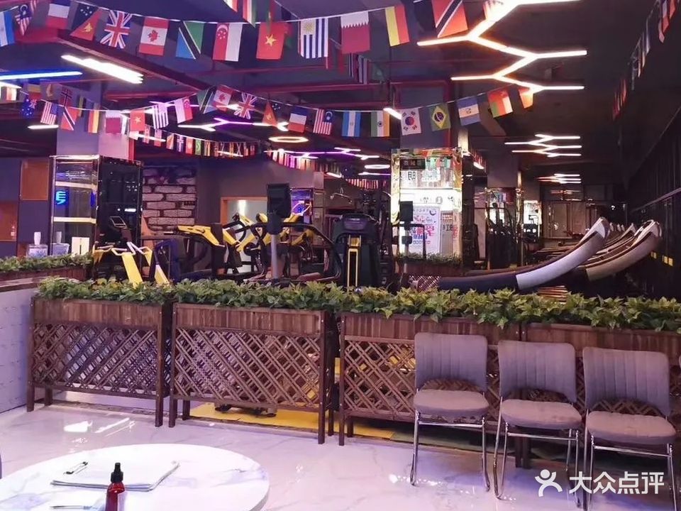 壁州游泳健身(廊桥店)