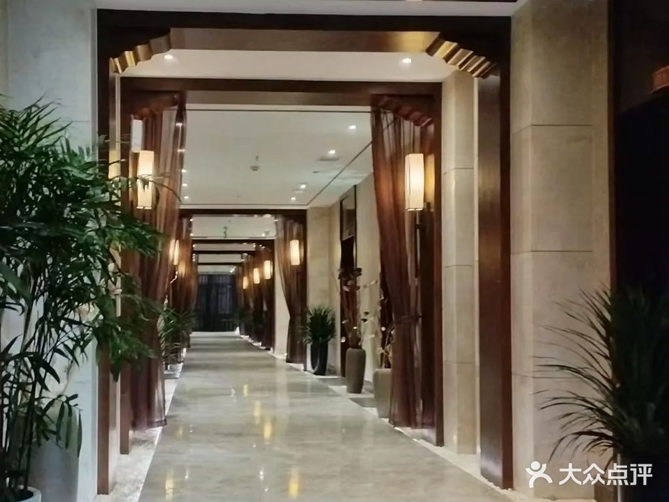 重庆家富富侨足浴养生会所(心怡路店)