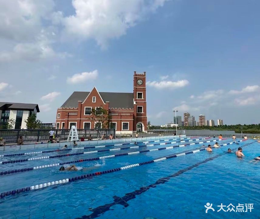 乐动新天地(紫琅新天地店)
