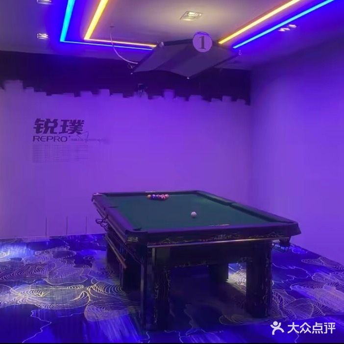 诺冠台球俱乐部
