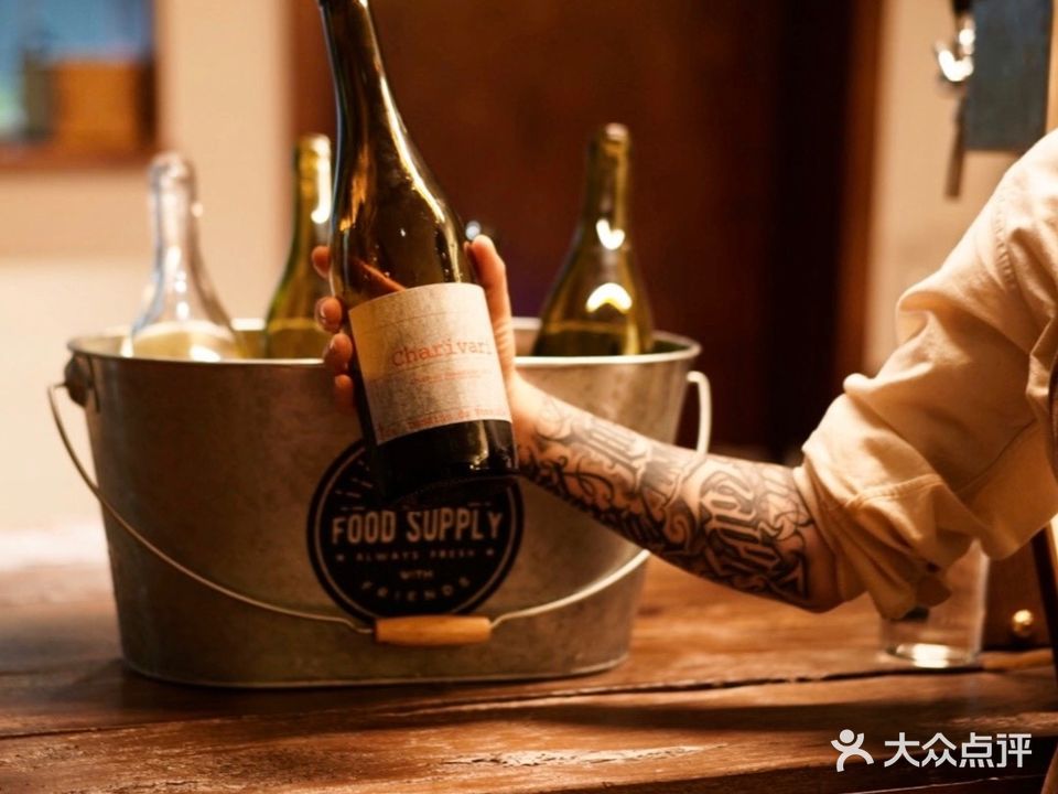 white seeds·Bistro/Brunch/Coffee