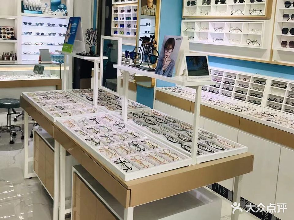 杰视眼镜(大信新都汇店)