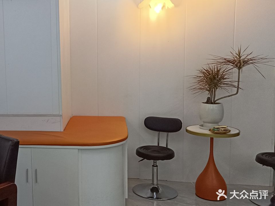 发现造型直营店
