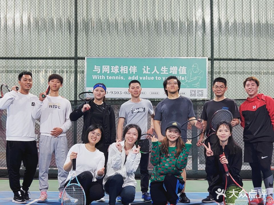 惠德乐仲恺体育馆网球训练中心