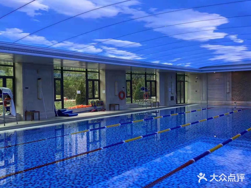 凯斯琦游泳健身(恒大悦府店)
