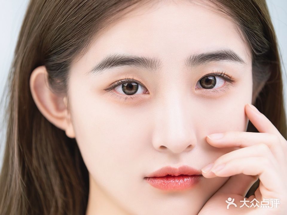 D L柒厘纹绣