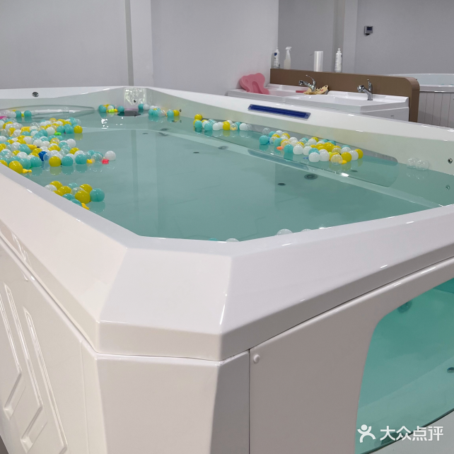 哇噻泡泡母婴馆(龙光·玖誉湖雅湖店)