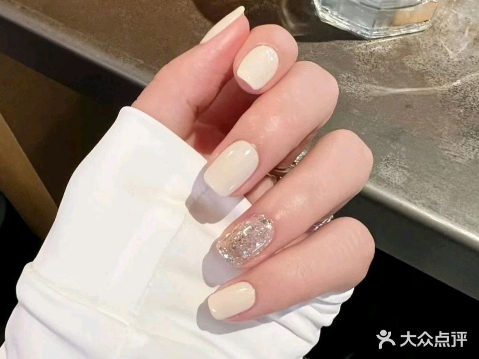 维妮美甲(阳江东汇城店)