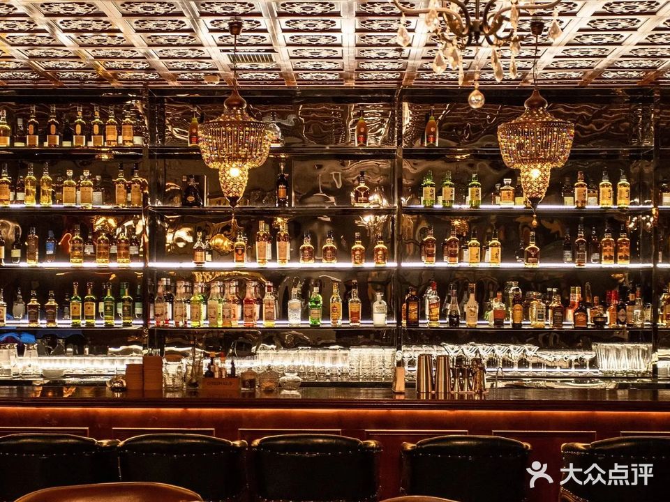罗卡角Whisky bar