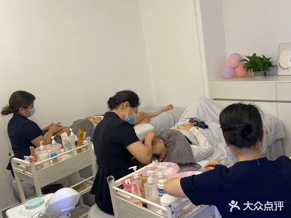 九美美容生活馆(百汇时代广场店)