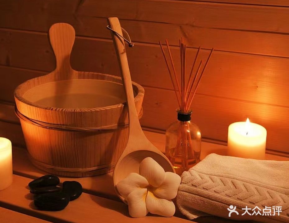 足泰(锦绣华景店)