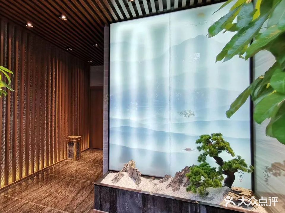 足下生风(湘商大厦店)