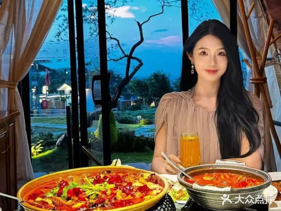 云禾壹·来闲西餐厅