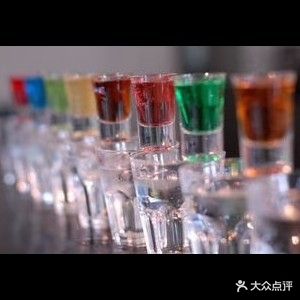 井氏餐吧酒馆(龙记学府城店)