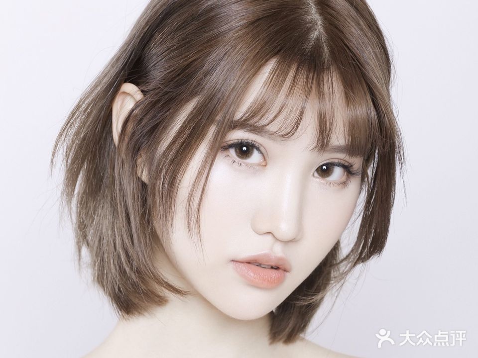 朵朵美发店