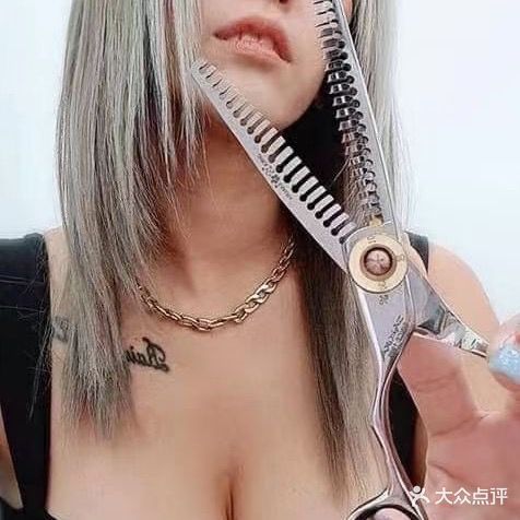 后街18号私人定制工作室