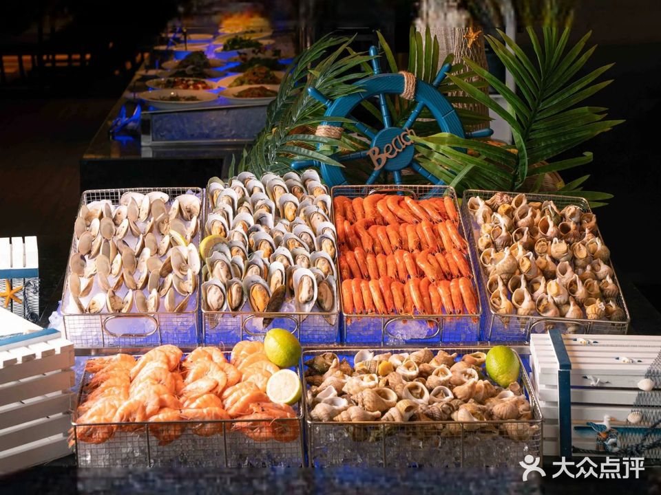 皇冠假日酒店·朱雀咖啡厅