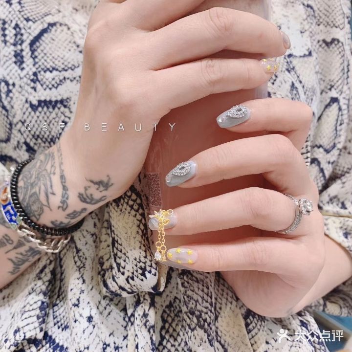 MS JOY美容美甲(国贸广场店)