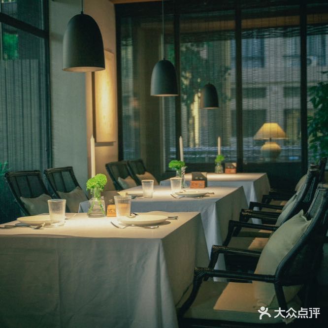 呢喃自由餐厅(北苑商贸区西区店)