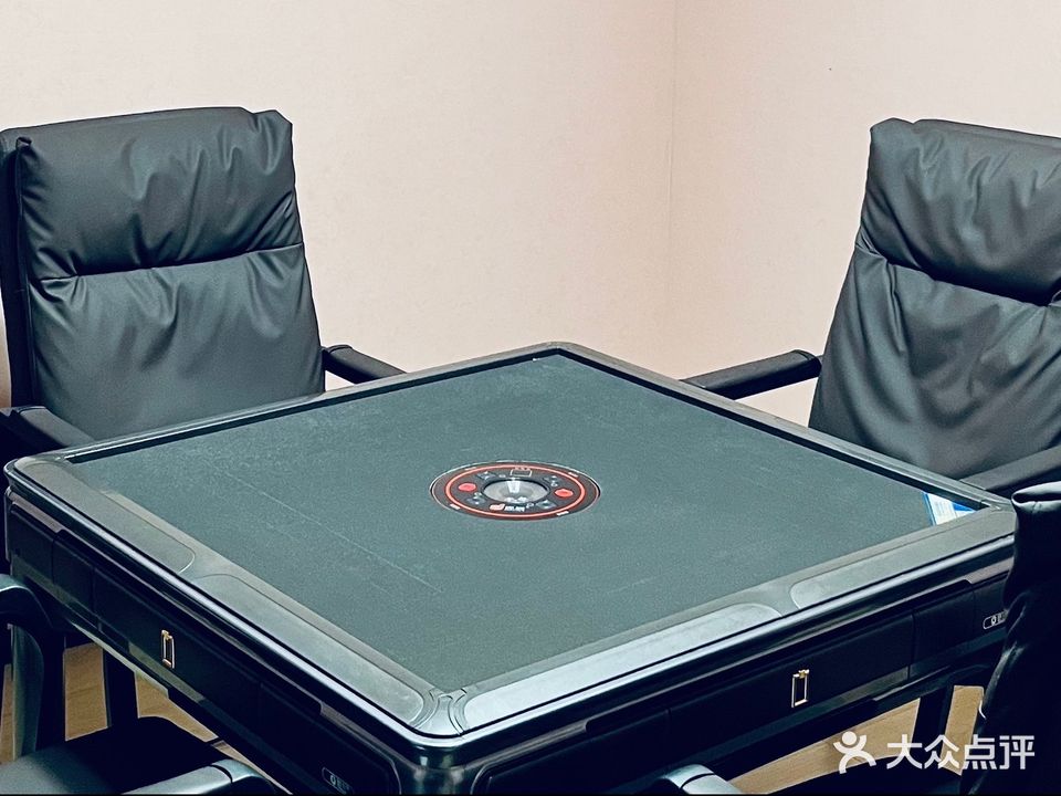 满达共享茶雀馆