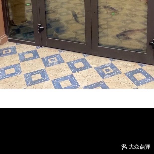 新利理发店