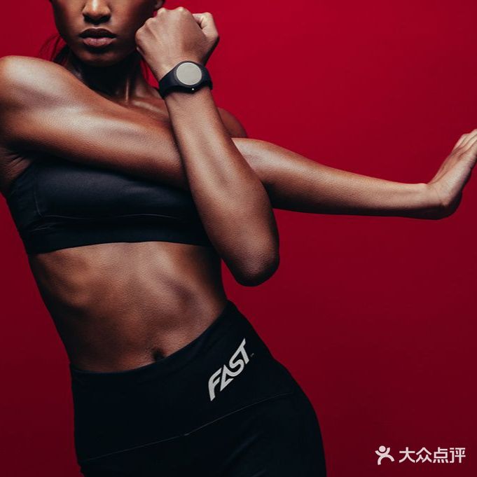 领跑游泳健身(彩田店)