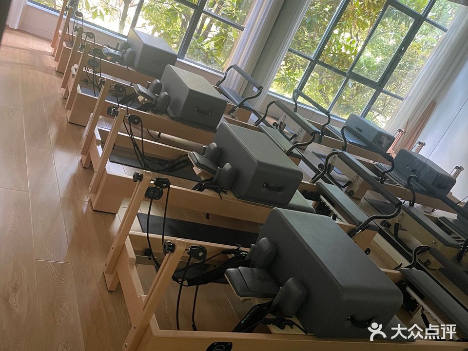 孚乐瑜伽·普拉提健身会所(新城店)