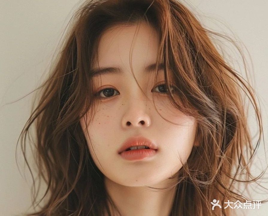 国花美发形象设计