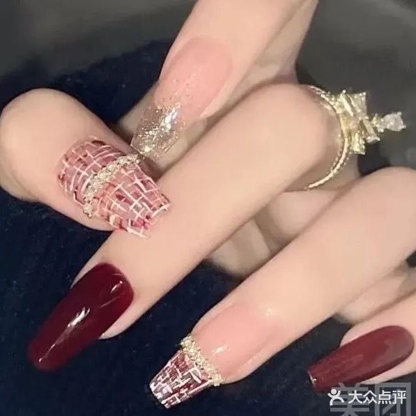 悦己美甲美睫皮肤管理店