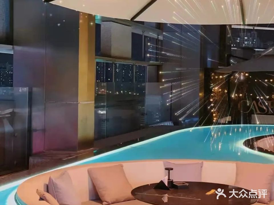顶楼空想清吧life·bar