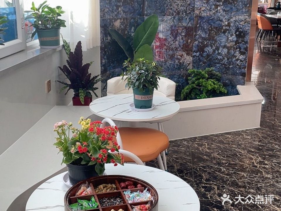 巴王府肥羊火锅(库车店)