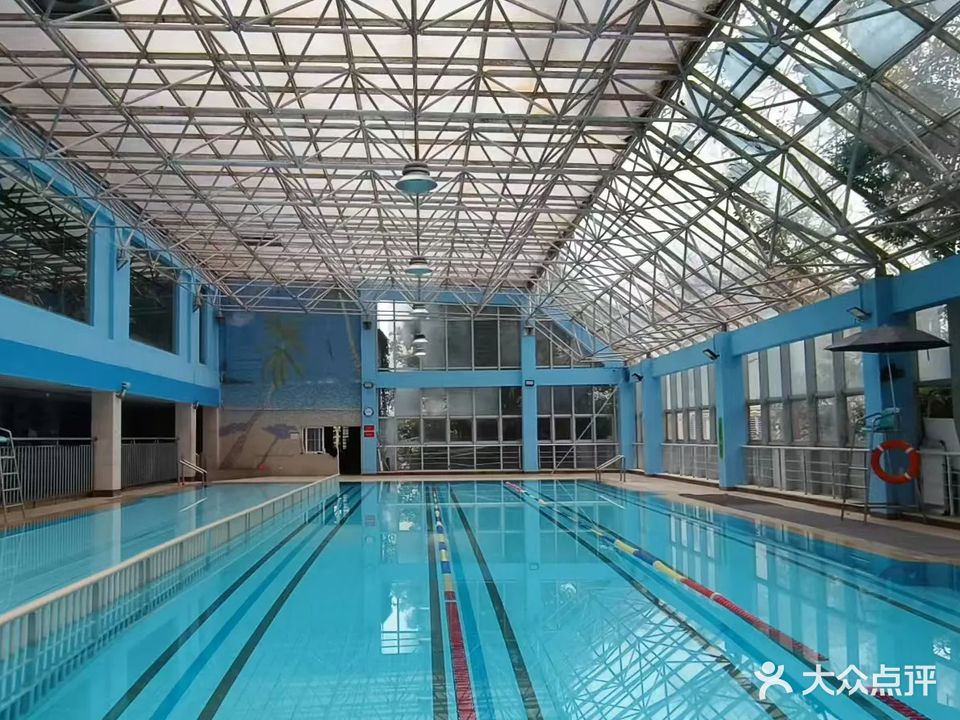 威力特游泳健身