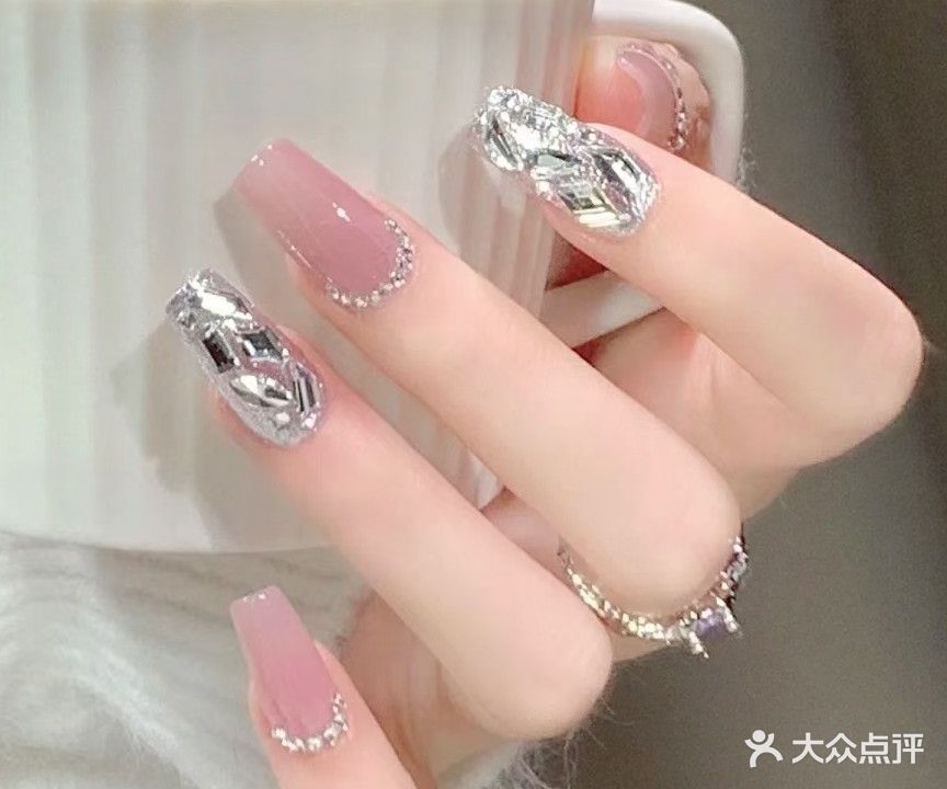 纤纤美指美甲(华升·宝龙广场店)