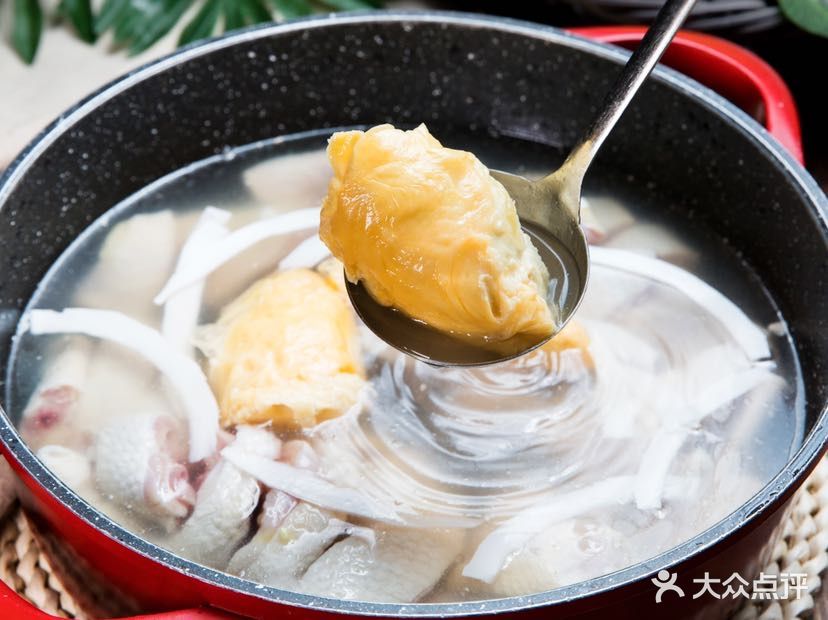 花园四季音乐主题餐厅(世纪汇购物中心店)