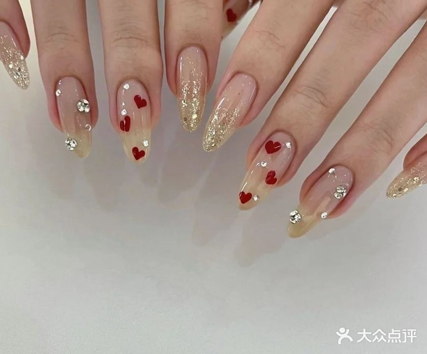 猪猪日式美甲美睫