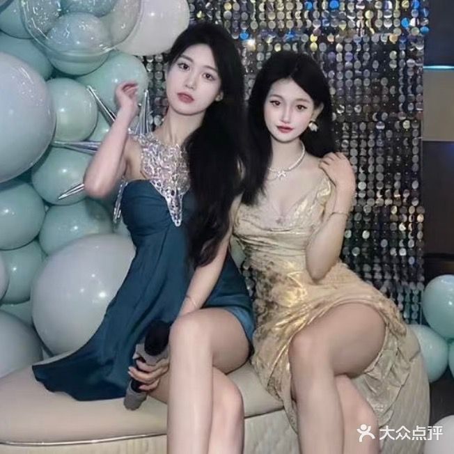 星辰KTV(商业大厦店)