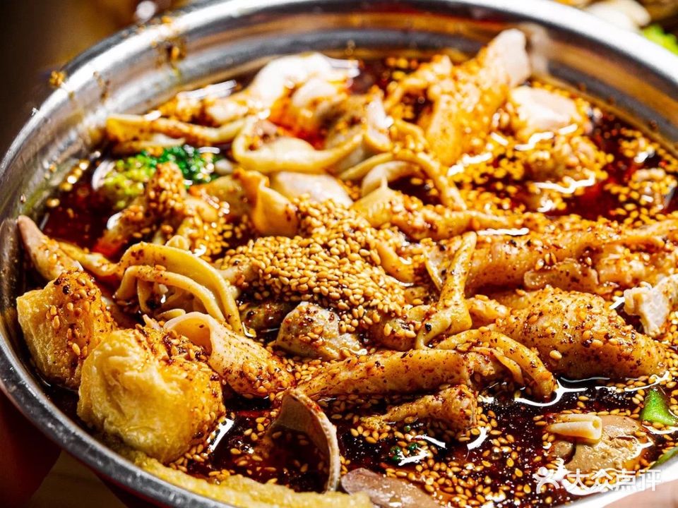 玉江湖钵钵鸡(水贝店)