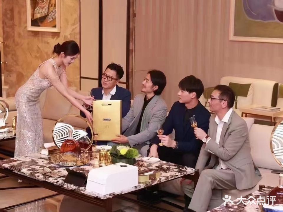 乐圣名仕汇(东城店)