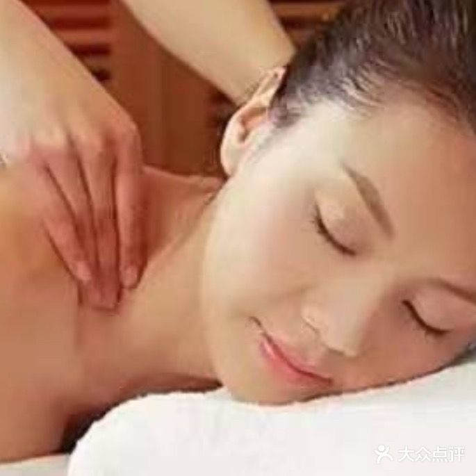 倩倩家美容美体护肤吧(米兰印象店)