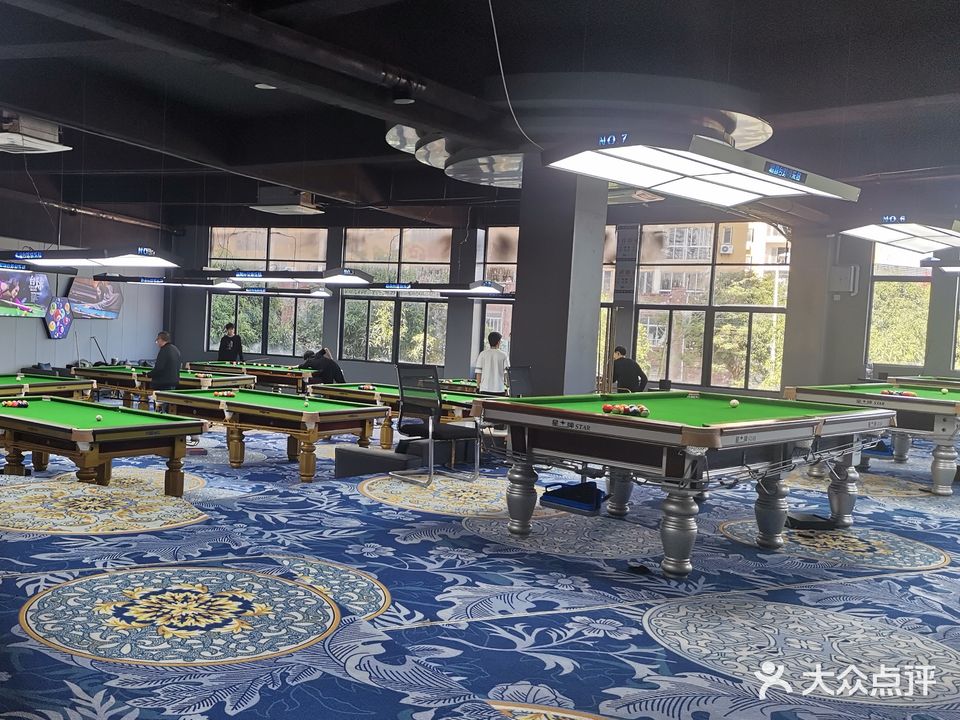 鼎鼎台球俱乐部