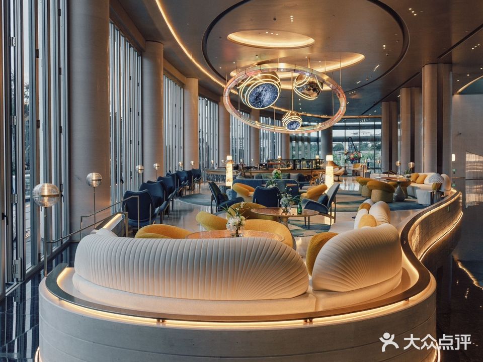 三正月酒店大堂吧·Lobby Bar