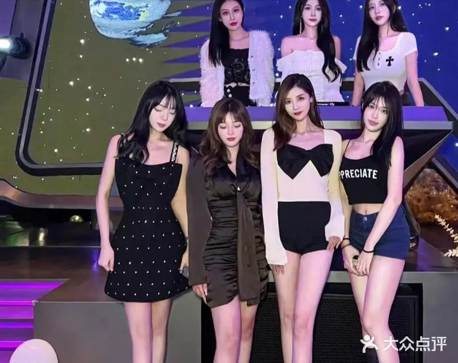 乐潮会所商务KTV(七莘路店)
