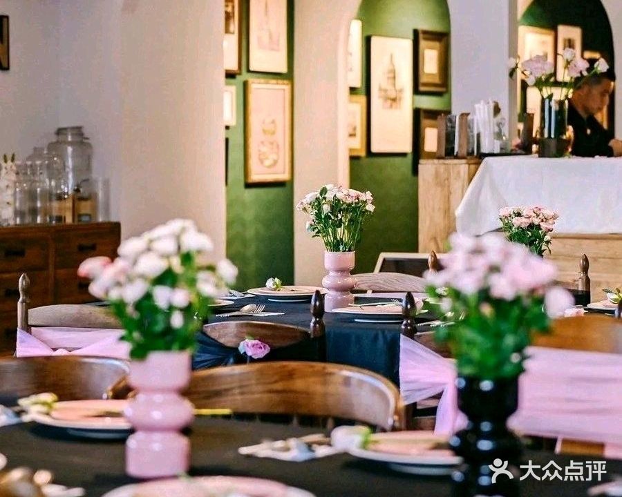 FUNFUN有饭花园聚会餐厅