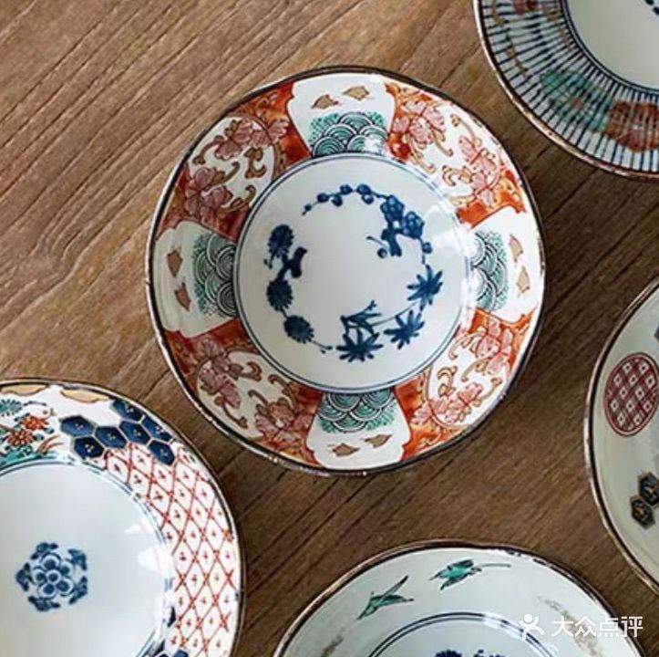 四季古仓进口陶瓷器专卖店(鸿恩路店)