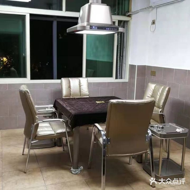 九峰茶艺居(苍霞店)