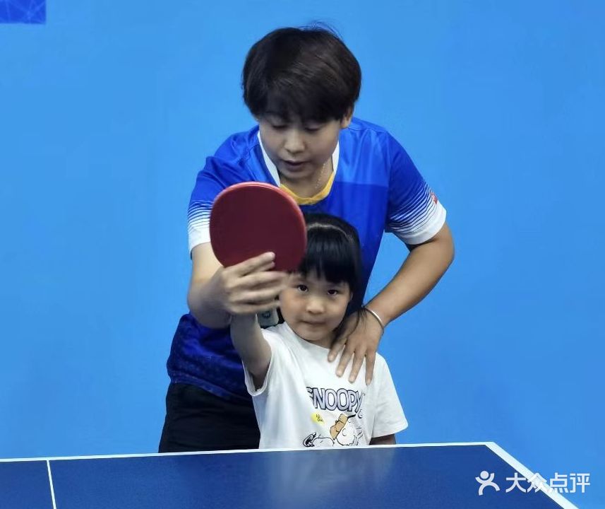 爆冲乒乓球俱乐部(北重大院阿尔斯通店)